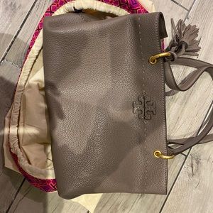 Brand new Grey Tory Burch handbag